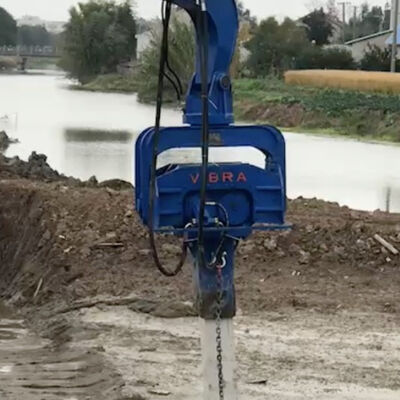 Excavator Mounted Hydraulic Pile Driver - Solar Panel Project Adaptable & Low Maintenance
